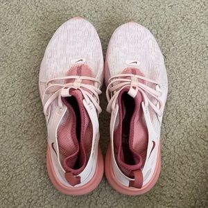 Nike woman’s shoe